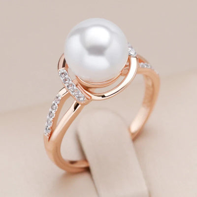 Simple Zircon Dignified Hollow Diamond Women's Ring